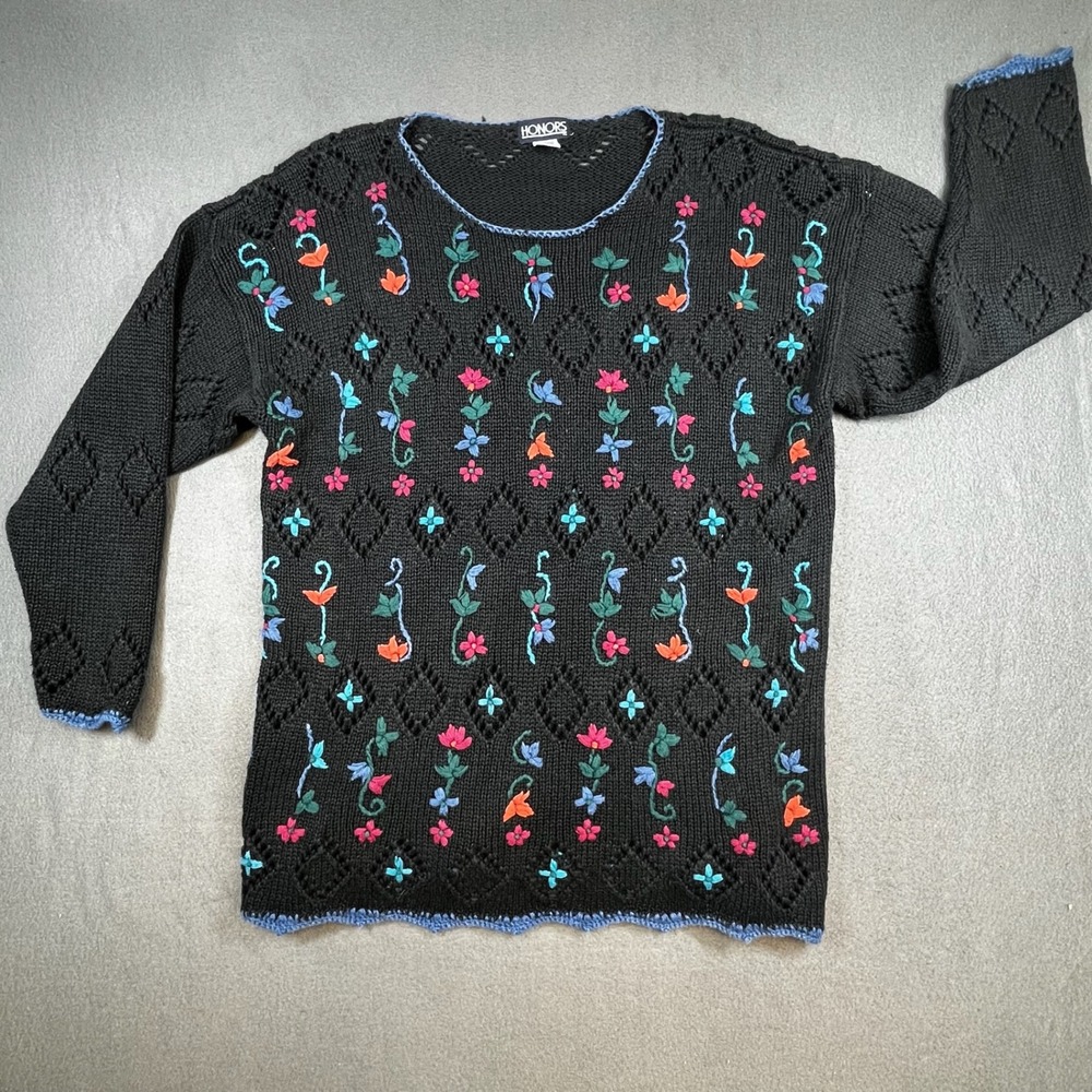 VTG Women Floral Embroidered Sweater L‎ 90s Black Ramie Cotton Boho Knit granny